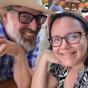 Meet your Posher, Jonemery